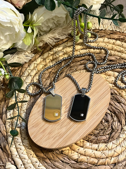 Collier chaîne militaire