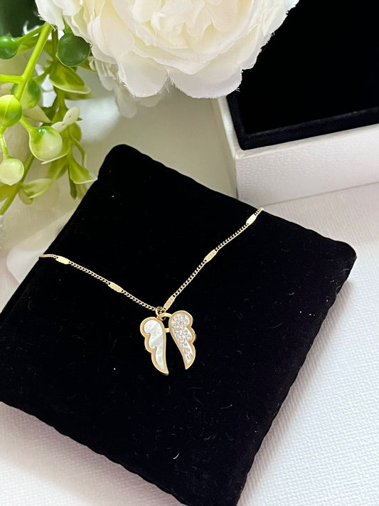 Collier ailes