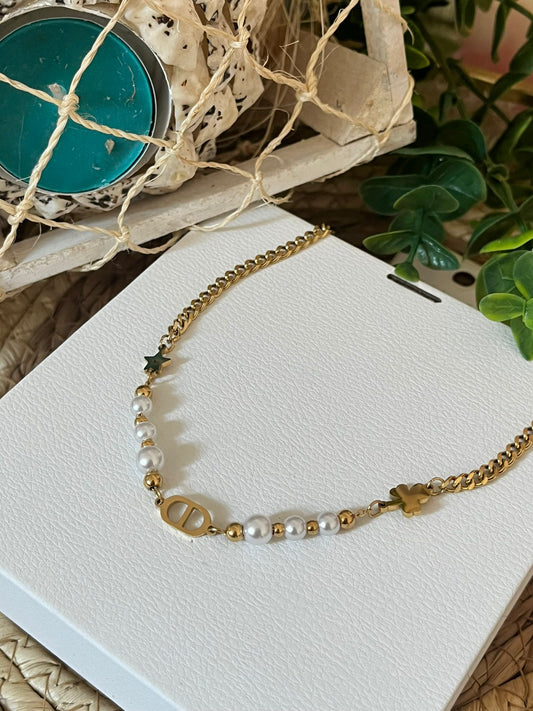 Collier Victoria